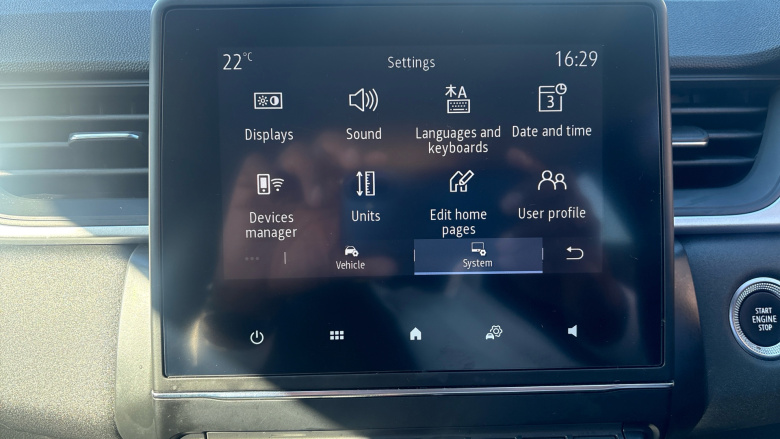 Renault Captur 1.3 TCE 130 Iconic 5dr Petrol Hatchback